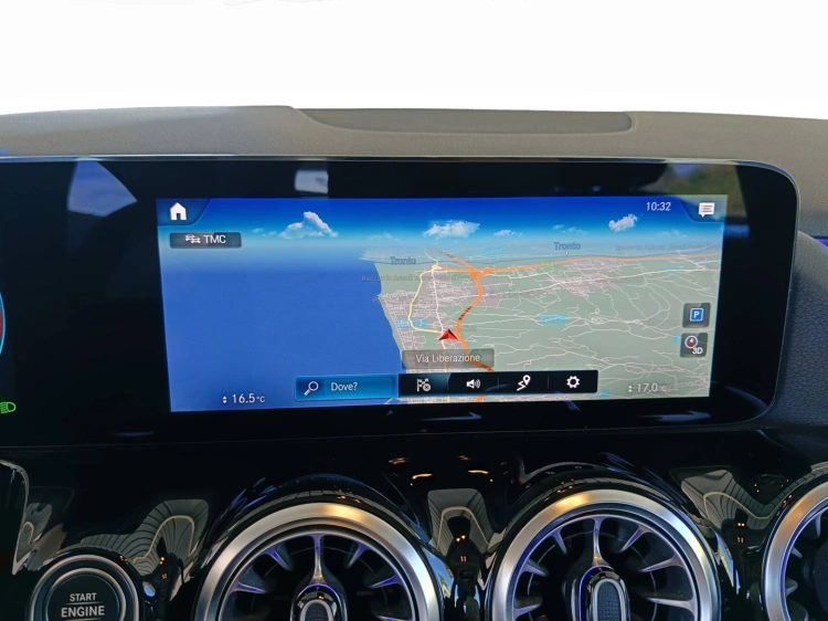 13 - Mercedes-Benz Classe B 180 d Sport Plus