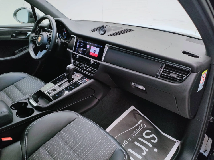 10 - Porsche Macan Macan 2.0 T 265cv pdk