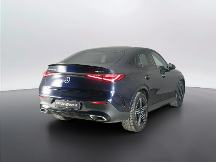 4 - Mercedes-Benz GLC 300 de phev AMG Line Premium Plus 4matic auto