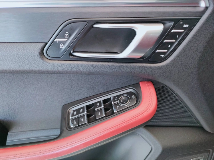 18 - Porsche Macan Macan 2.9 GTS 440cv pdk