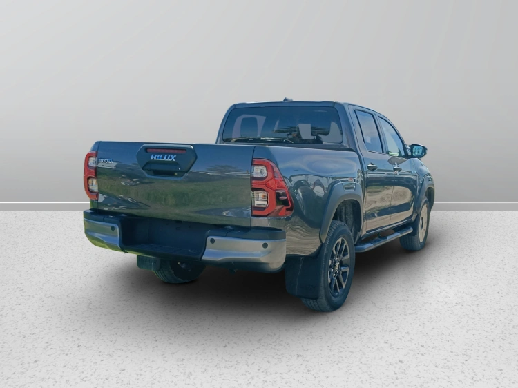 4 - Toyota Professional Hilux HILUX 2.8D A 48V DC4WDINV MY25