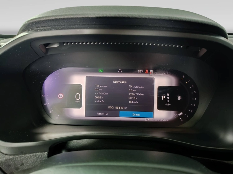 14 - Volvo XC40 XC40 2.0 b3 Core auto