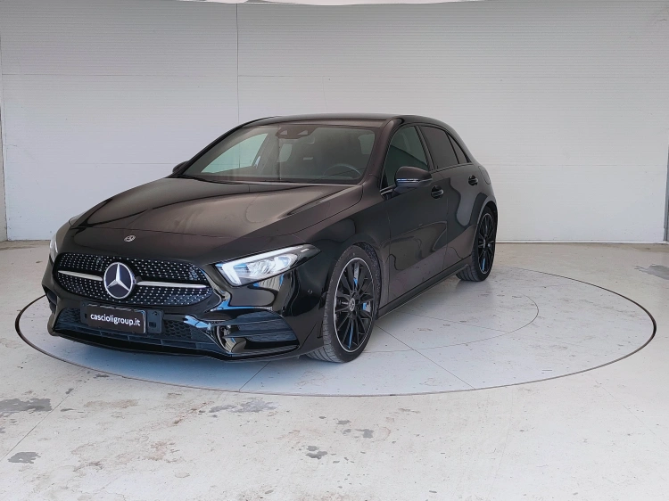 1 - Mercedes-Benz Classe A 180 d Premium auto