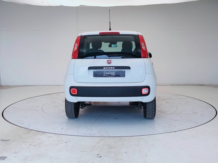 6 - Fiat Panda Panda 0.9 t.air t. natural power Easy 80cv my19