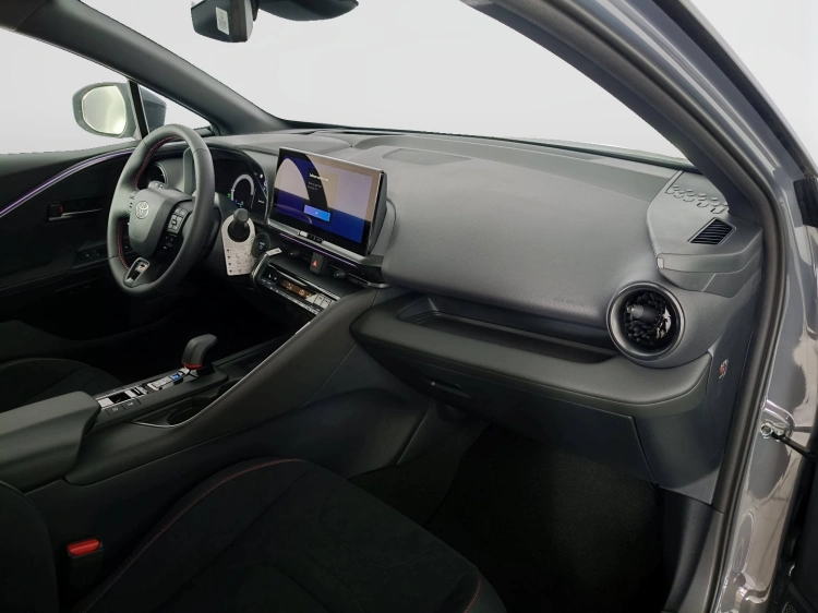 10 - Toyota C-HR C-HR 2.0 PHEV FWD    GR SPORT