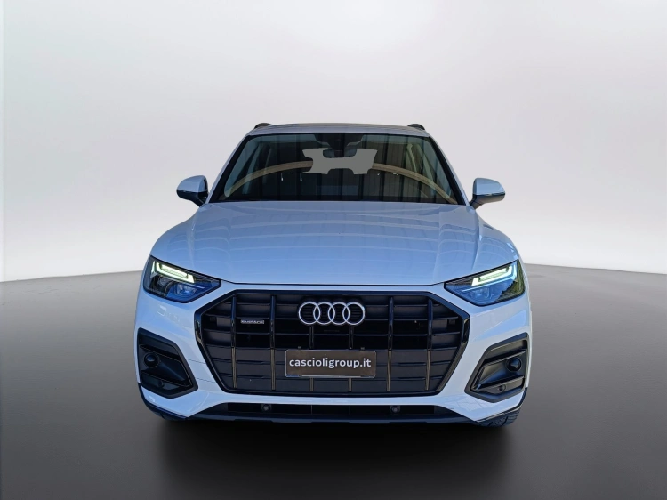 2 - Audi Q5 Audi Q5  40 2.0 tdi mhev 12v business advanced quattro s-tro