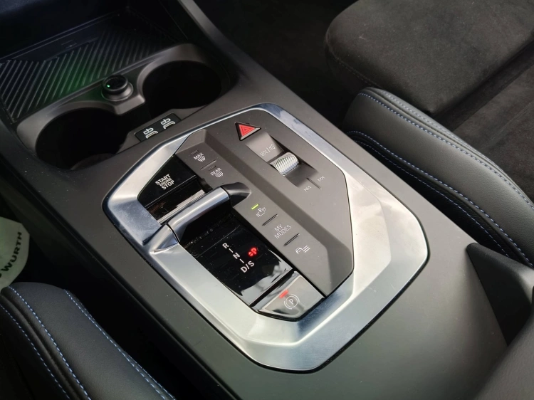 16 - BMW Serie 1 118d MSport Pro auto