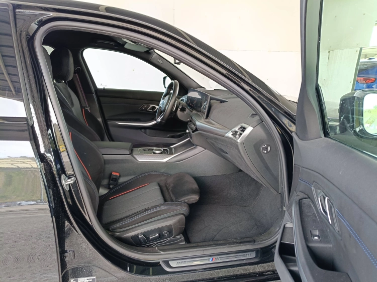 11 - BMW Serie 3 320d mhev 48V xdrive MSport Pro auto