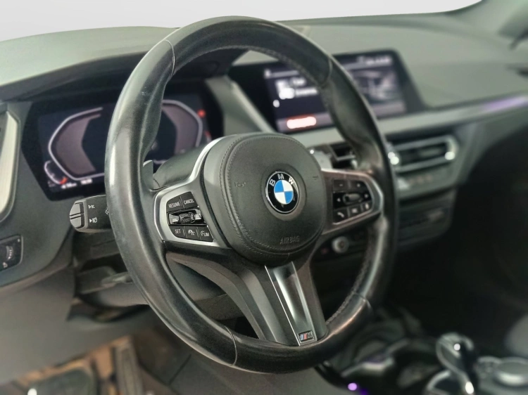 17 - BMW Serie 1 118d Msport auto