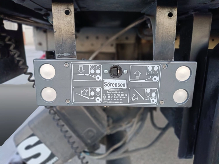 13 - Iveco Modello DAILY 35-160