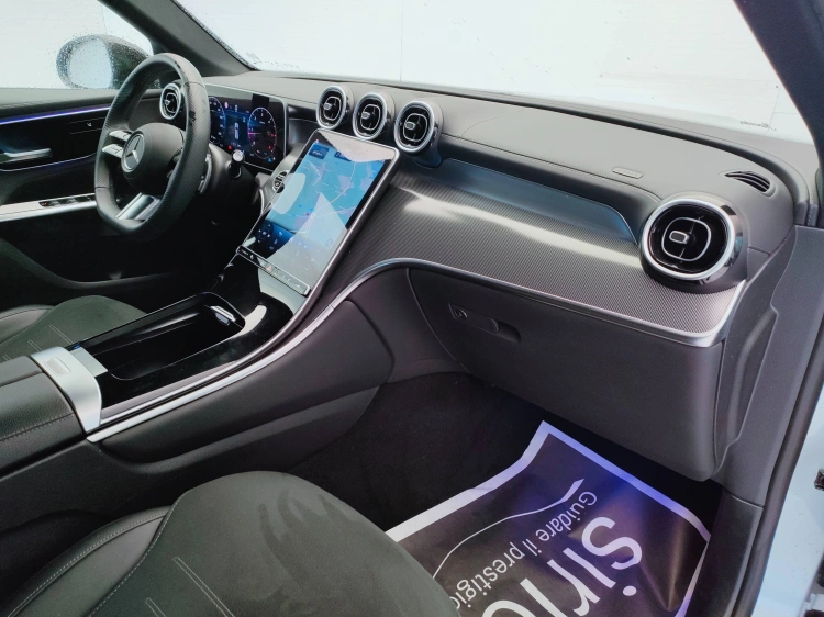 14 - Mercedes-Benz GLC 220 d AMG Line Advanced 4matic auto