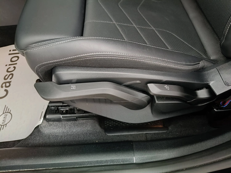 19 - BMW X1 X1 xdrive23d mhev 48V MSport Pro auto