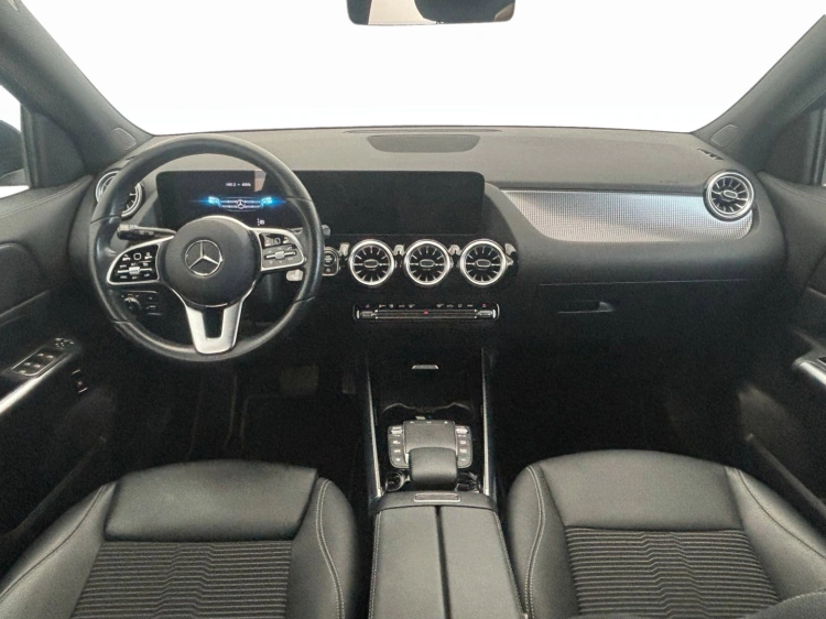 10 - Mercedes-Benz GLA 180 d Sport Plus auto
