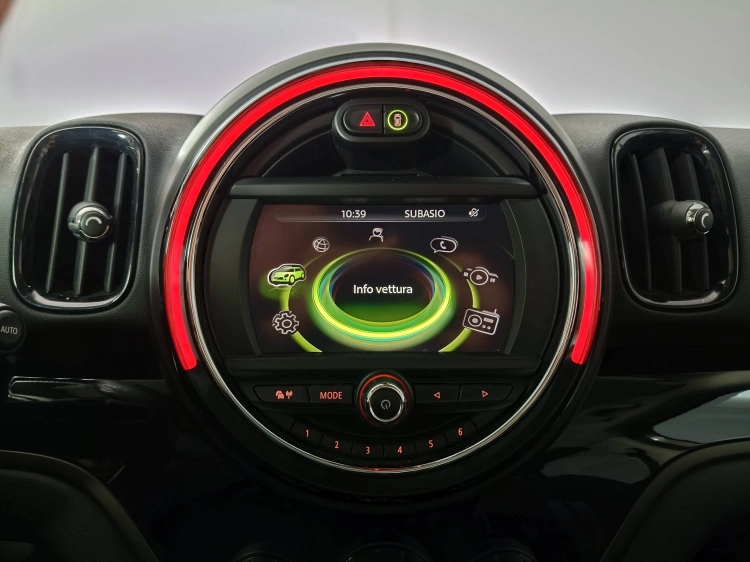 13 - MINI Countryman COOPRE SD 4LLA HIPE