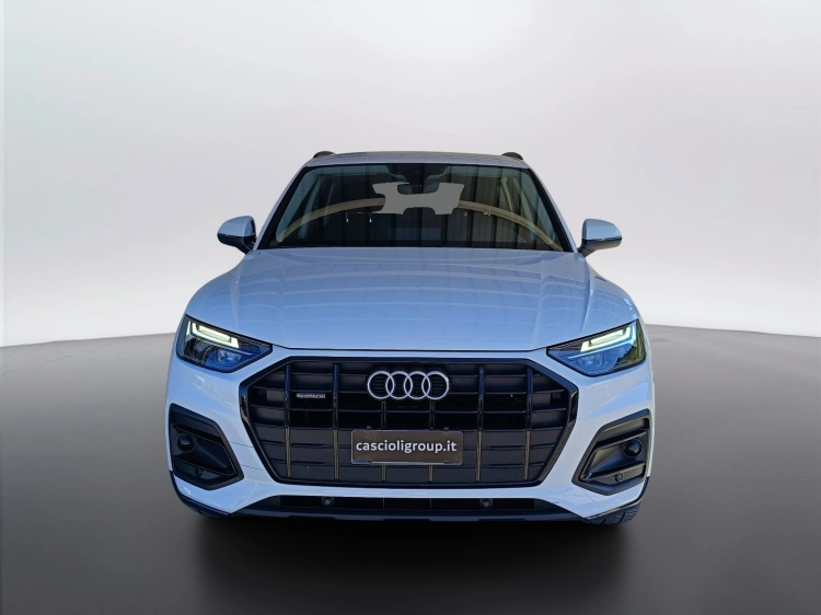 2 - Audi Q5 Audi Q5  40 2.0 tdi mhev 12v business advanced quattro s-tro