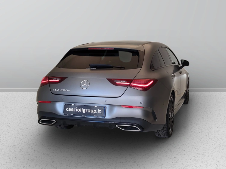 6 - Mercedes-Benz CLA Shooting Brake 200 d AMG Line Premium Plus auto