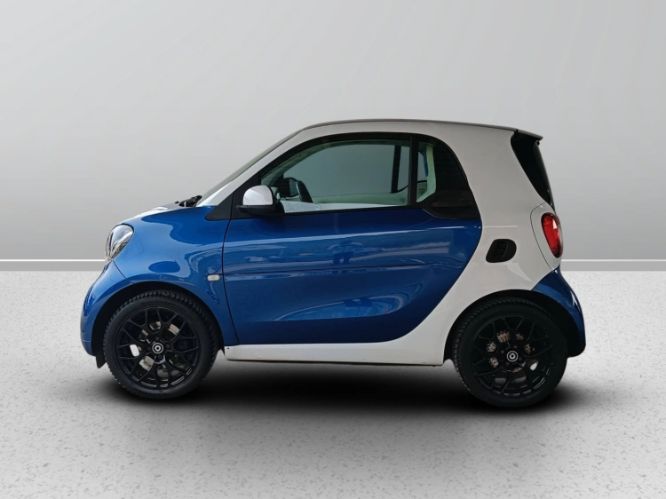 6 - smart fortwo Fortwo 1.0 Proxy 71cv twinamic