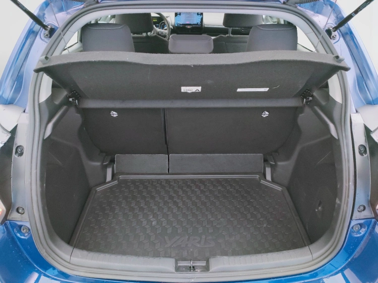 5 - Toyota Yaris Yaris 1.0 Trend