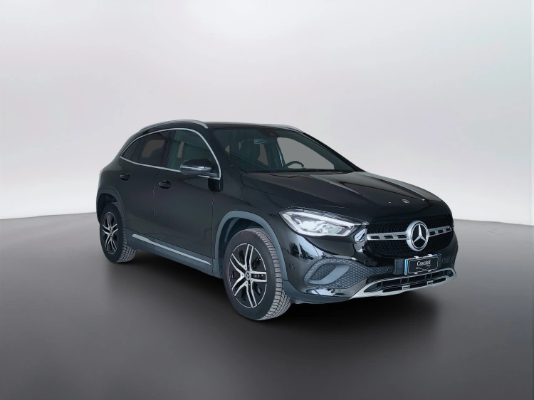 3 - Mercedes-Benz GLA 200 d Sport Plus 4matic auto