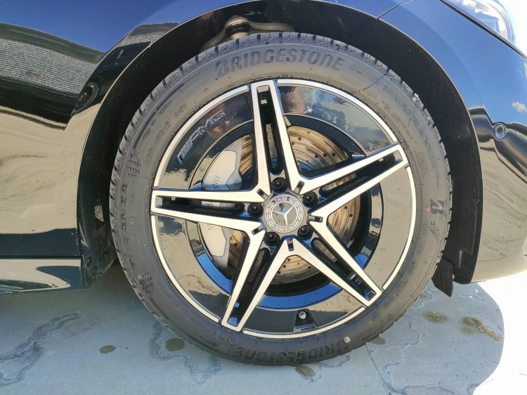 8 - Mercedes-Benz Classe C 220 d  Mild hybrid