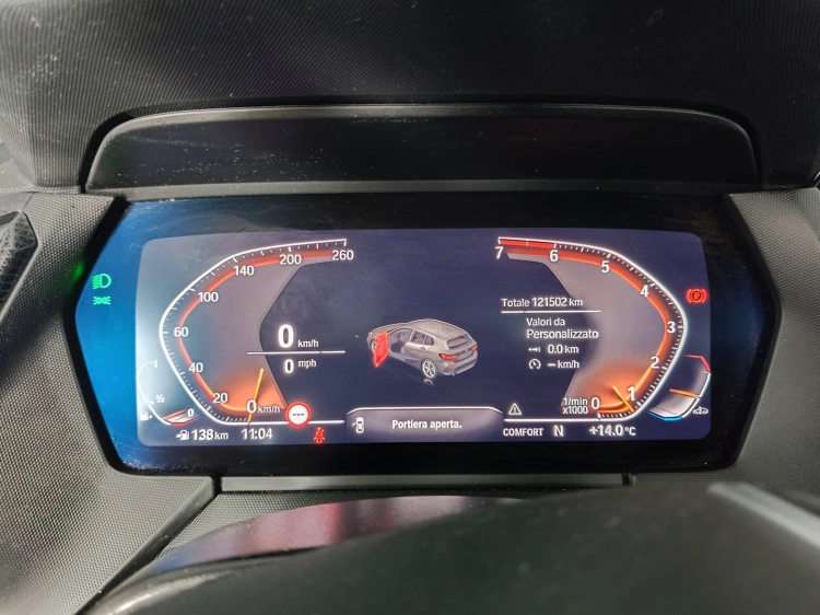 12 - BMW Serie 1 118i Advantage 136cv