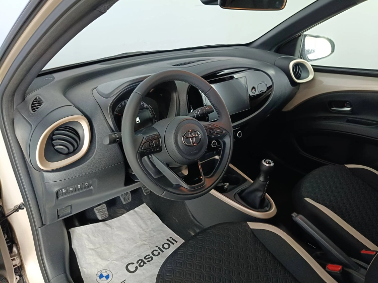 7 - Toyota AYGO X AYGO X 10B MT TREND MY24