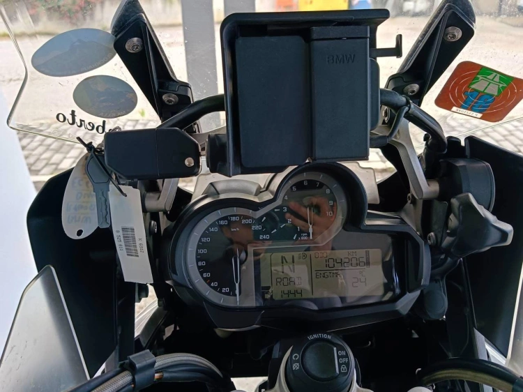 6 - BMW Motorrad GS R 1200 GS ADV