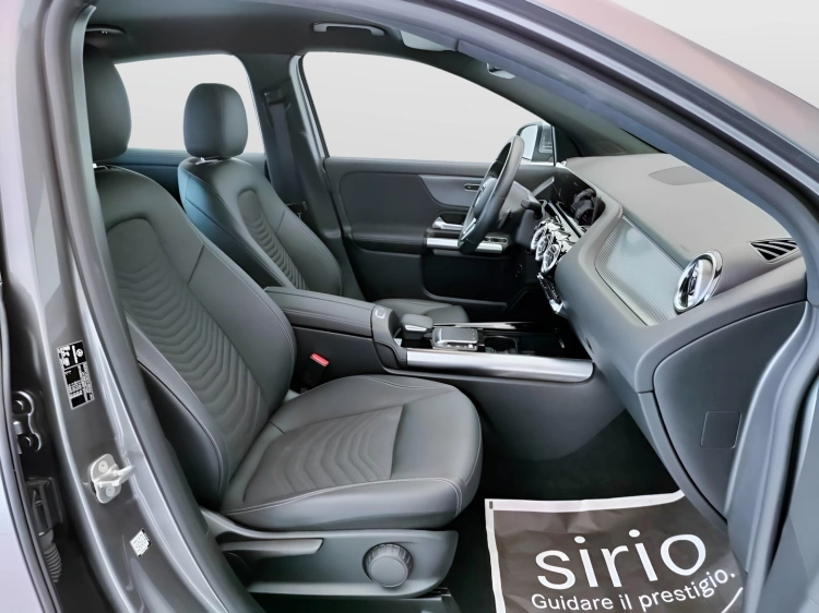 13 - Mercedes-Benz GLA 200 d Sport Plus 4matic auto