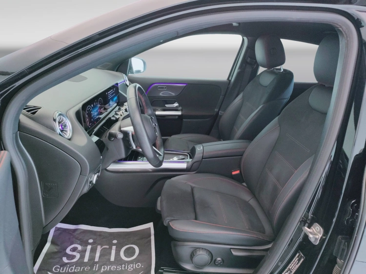 17 - Mercedes-Benz GLA 200 d AMG Line Advanced Plus Digital Edition auto
