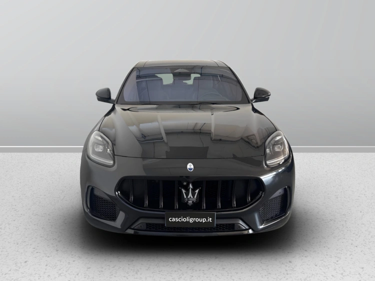 3 - Maserati Levante Grecale 2.0 mhev Modena 330cv auto
