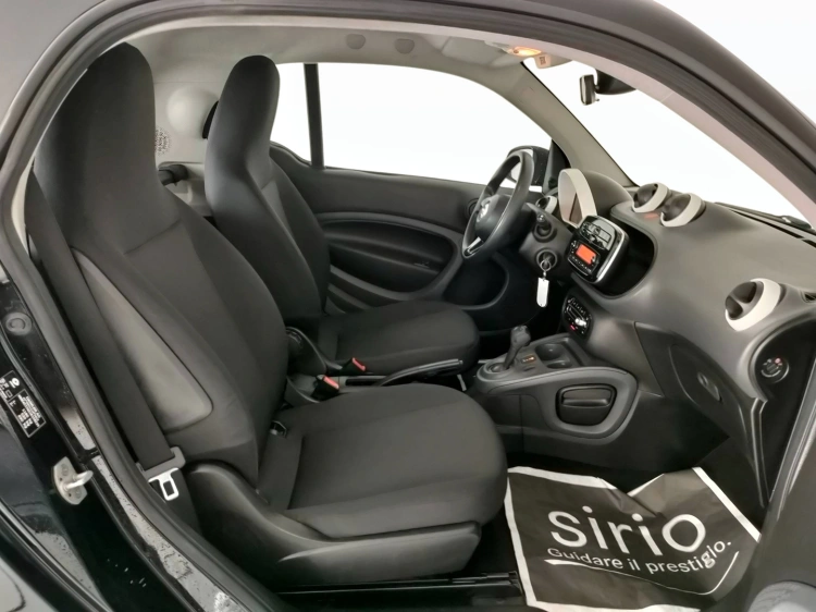 9 - smart fortwo Fortwo 1.0 Youngster 71cv twinamic