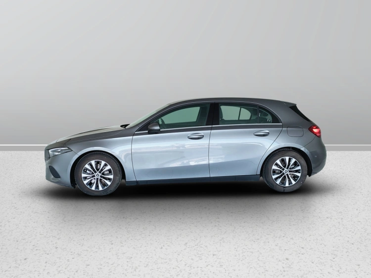 3 - Mercedes-Benz Classe A 180 d Advanced auto