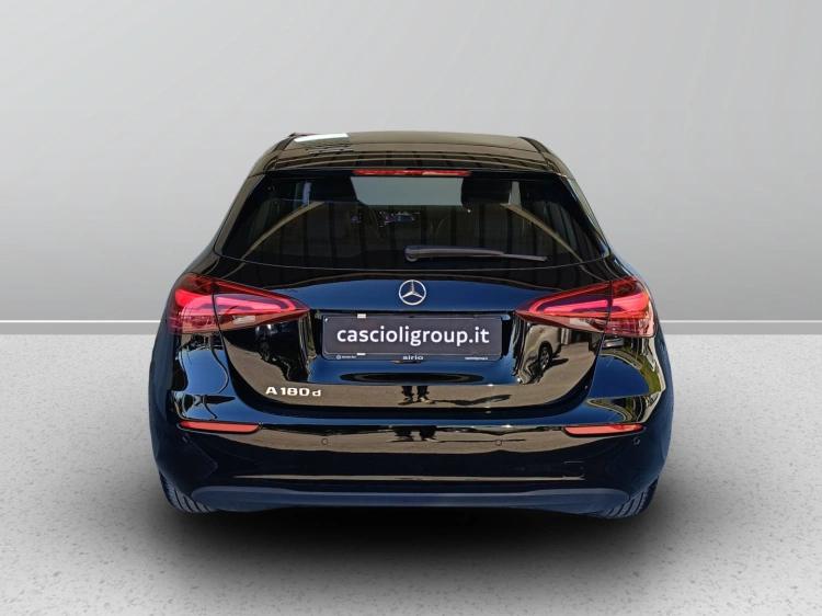 5 - Mercedes-Benz Classe A 180 d Advanced auto