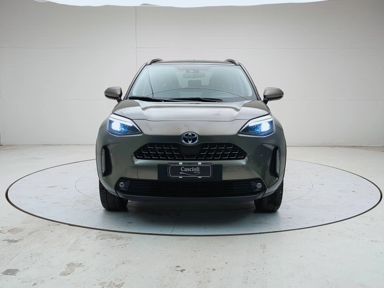 2 - Toyota Yaris Cross Yaris Cross 1.5h Lounge fwd 116cv e-cvt