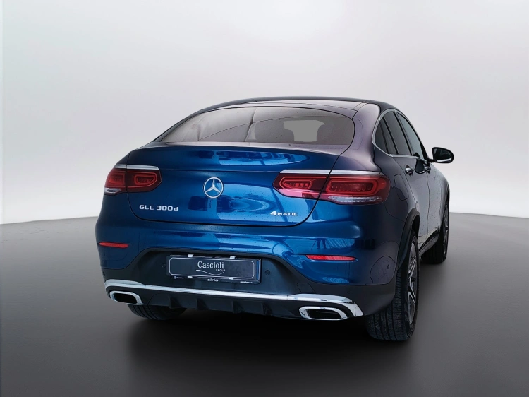 6 - Mercedes-Benz GLC Coupe 300 d Premium Plus 4matic auto