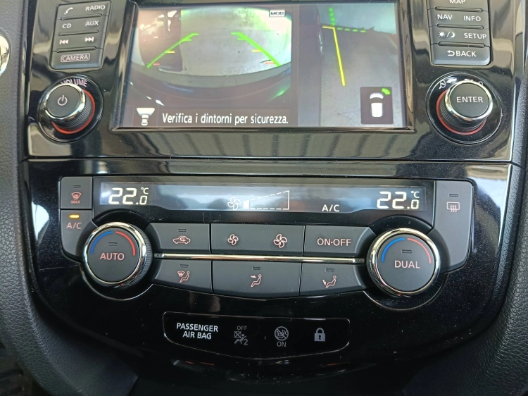 19 - Nissan Qashqai Qashqai 1.5 dci N-Connecta 110cv