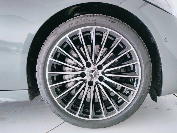 8 - Mercedes-Benz Classe C 220 d mhev AMG Line Advanced 200cv auto