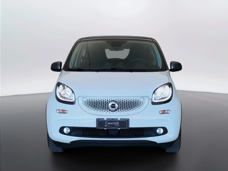 2 - smart forfour Forfour 1.0 Passion 71cv twinamic my18
