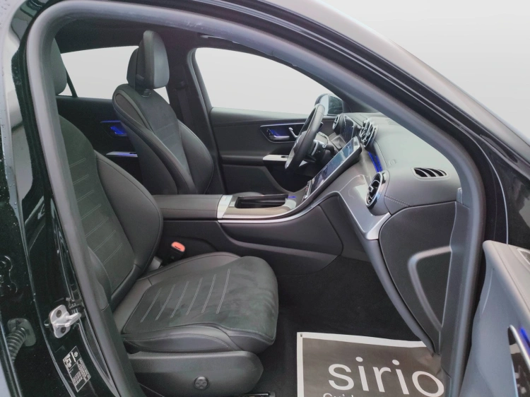 10 - Mercedes-Benz GLC 220 d AMG Line Premium Plus 4matic auto