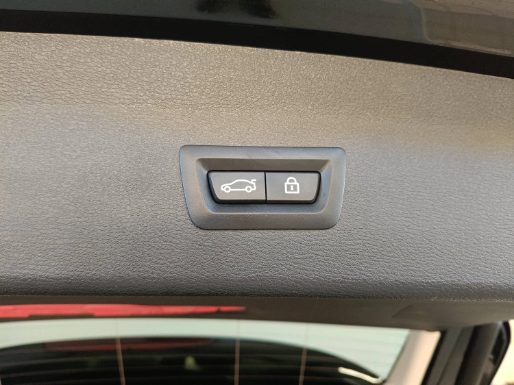 15 - BMW X1 X1 xdrive18d xLine Plus auto