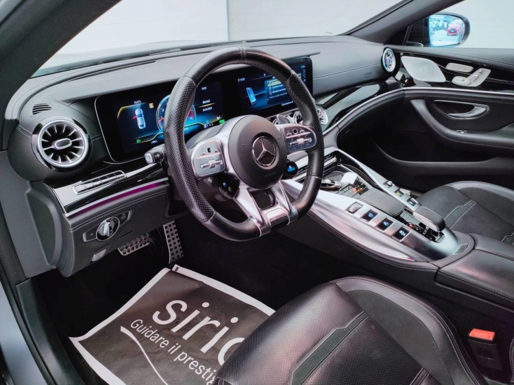12 - Mercedes AMG GT Mercedes-AMG GT 43 4MATIC+ EQ-BOOST