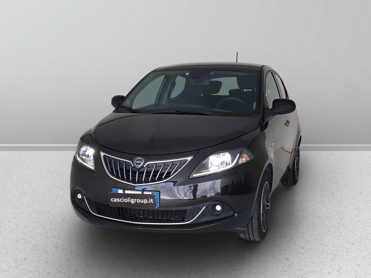 1 - Lancia Ypsilon Ypsilon 1.0 firefly hybrid Gold s&s 70cv 5p.ti