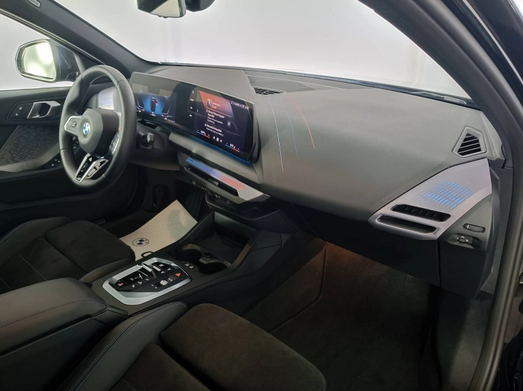 11 - BMW Serie 1 118d MSport Pro auto