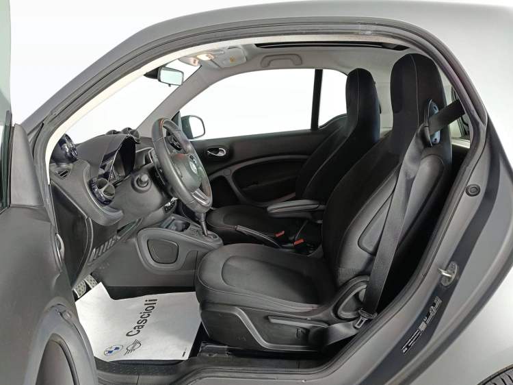 8 - smart fortwo Fortwo 0.9 t Passion 90cv twinamic my18