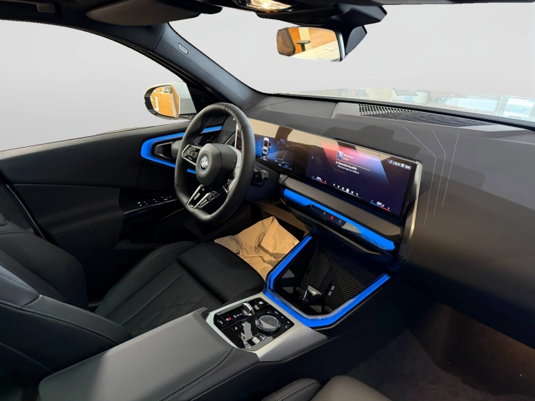 10 - BMW X3 BMW X3 30e xDrive