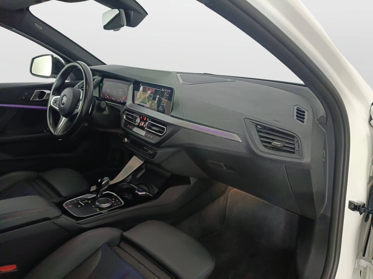 10 - BMW Serie 1 118d Msport auto