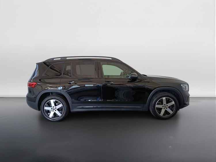 3 - Mercedes-Benz GLB 200 d Sport Plus auto