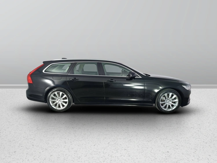 3 - Volvo V90 V90 2.0 D4 Momentum Business Pro awd geartronic