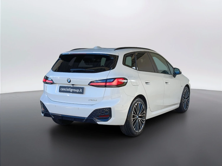 5 - BMW Serie 2 218d Active Tourer Msport auto