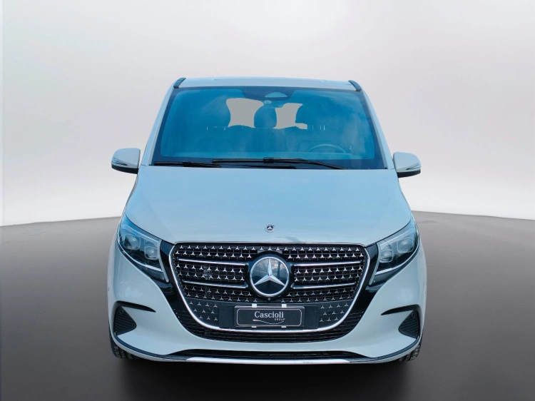2 - Mercedes-Benz Classe V Extralong 250 d Avantgarde auto